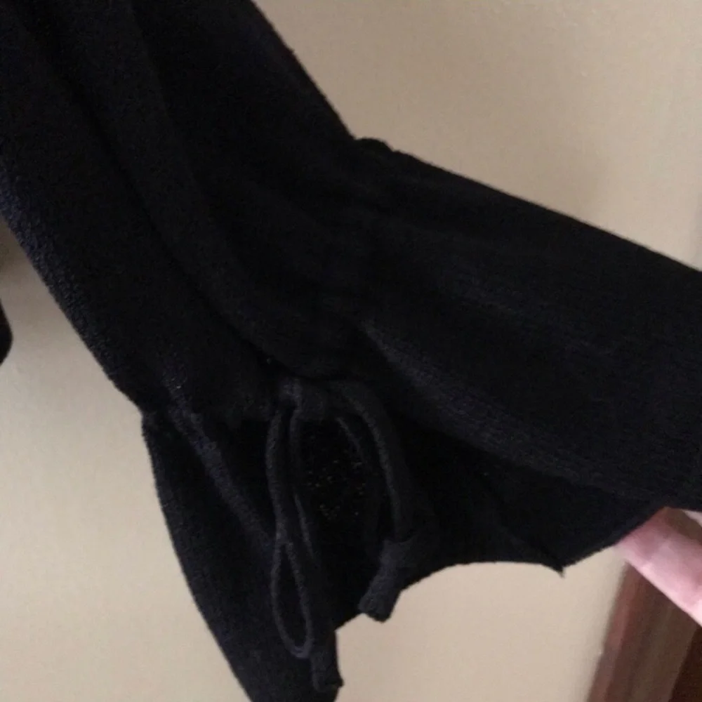 St. John Ruffled Jacket. - Picture 6 of 6